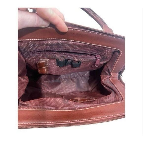 Vintage M.C. Marc Chantal Medicine Bag - Picture 7 of 7